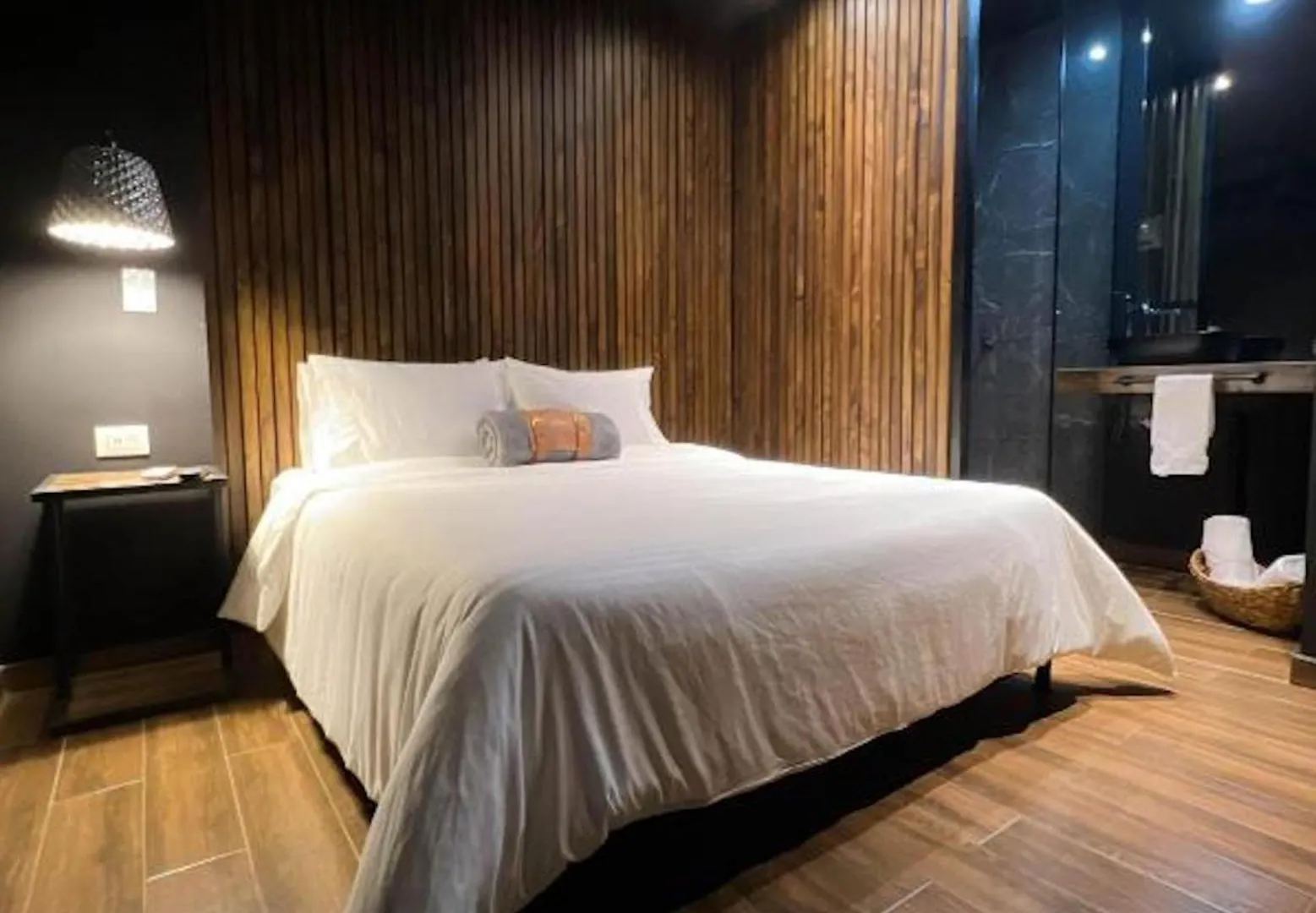 Hotel Lleras Medellin 4*,