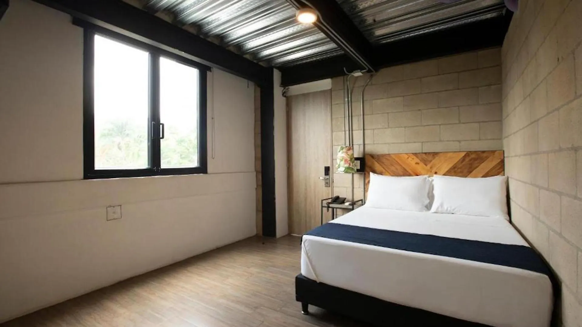 Hotel Lleras Medellin 4*,  Colombia